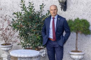 EkoGroup și Cătălin Cârcu: inovație în comunicarea vizuală digitală